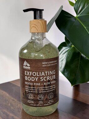 RBX ~ Wood Pine & Aloe Vera Exfoliating Body Scrub 16 fl oz